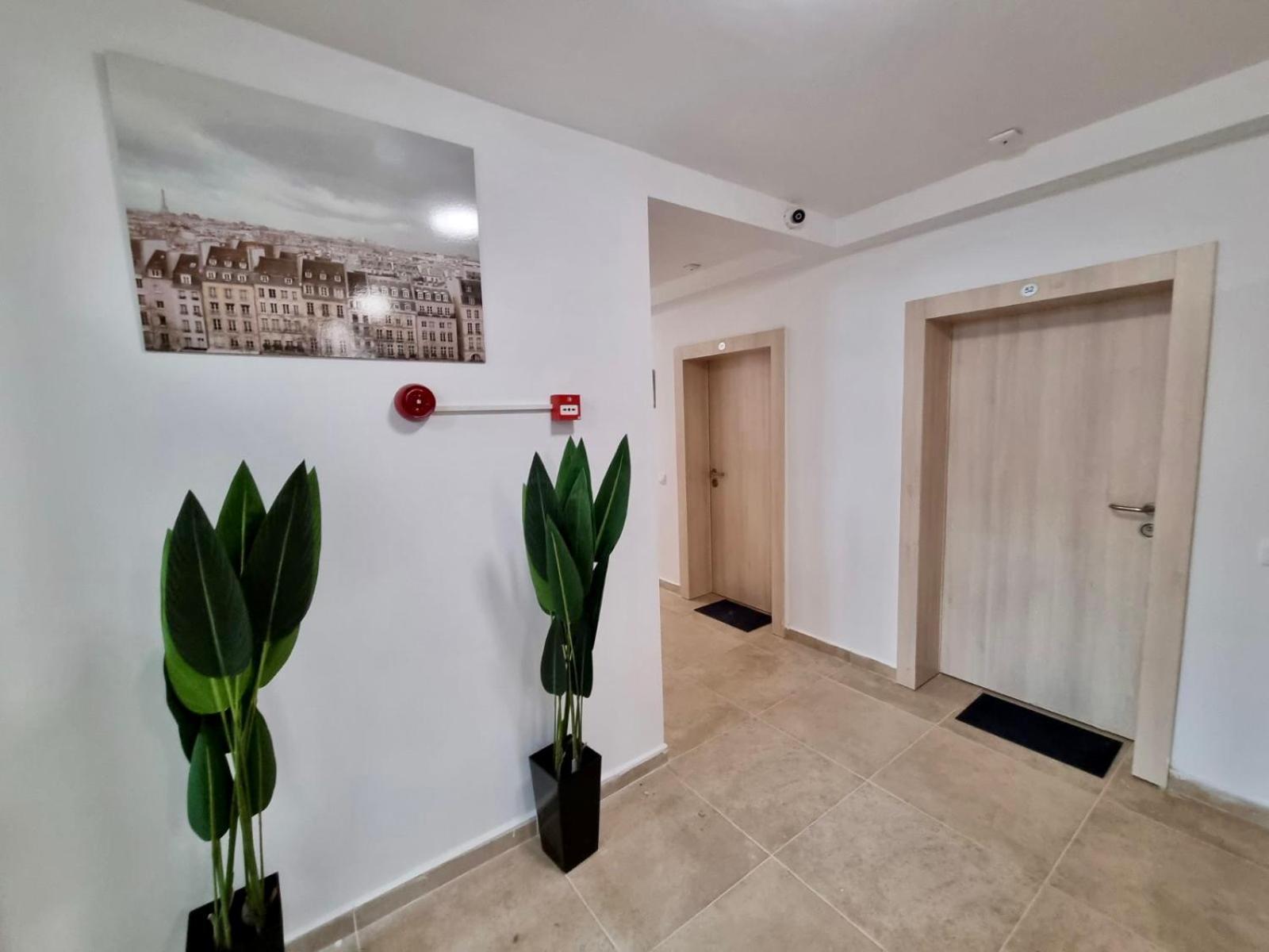 Best Family Apartments & Parking 索菲亞 外观 照片